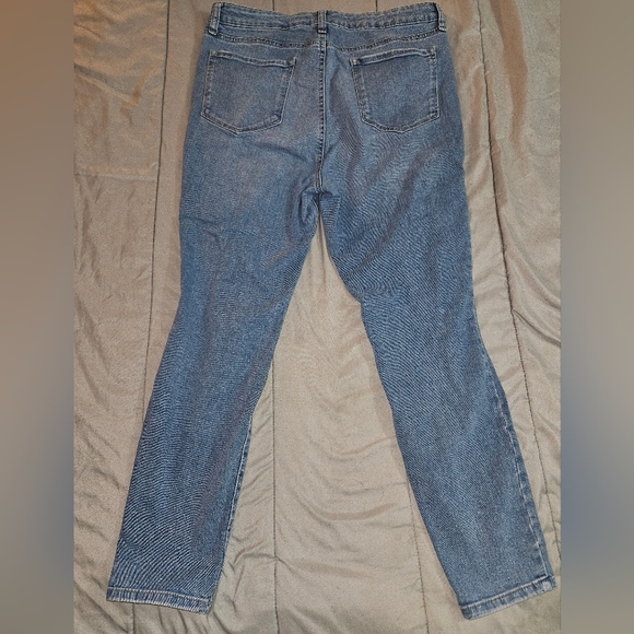 Womans skinny jeans - Picture 3 of 4